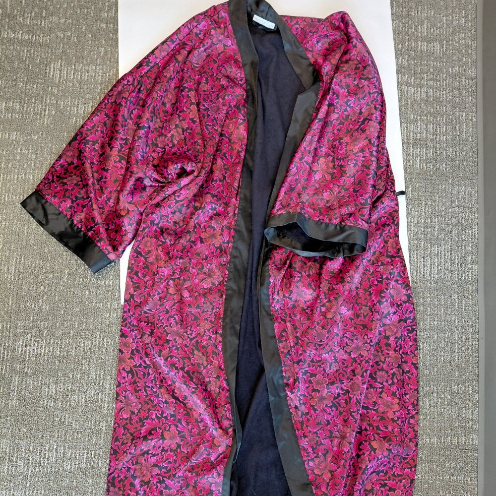 Vintage Valerie Stevens Satin Floral Robe Fleece Lined Cozy Kimono Lounge Black